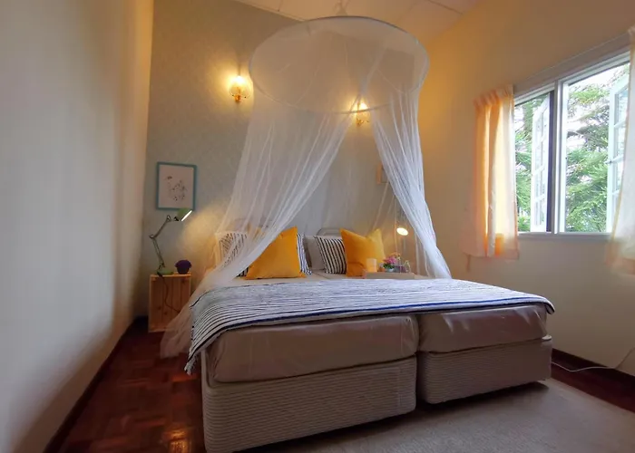 Green Hill Apartment